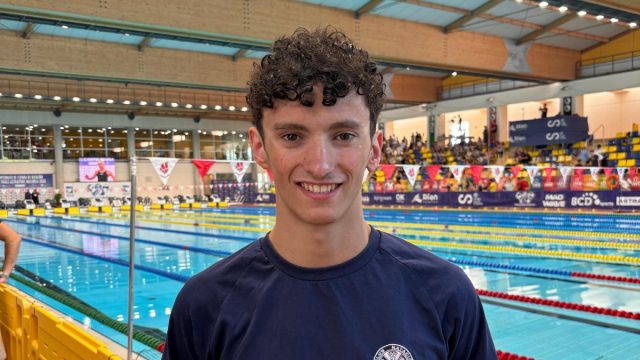Biel Cuen estableix un nou rècord absolut d’Andorra en els 400 metres lliures